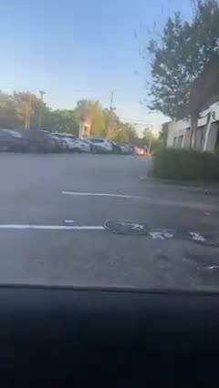 Gun Battle in Wealthy Section of Memphis