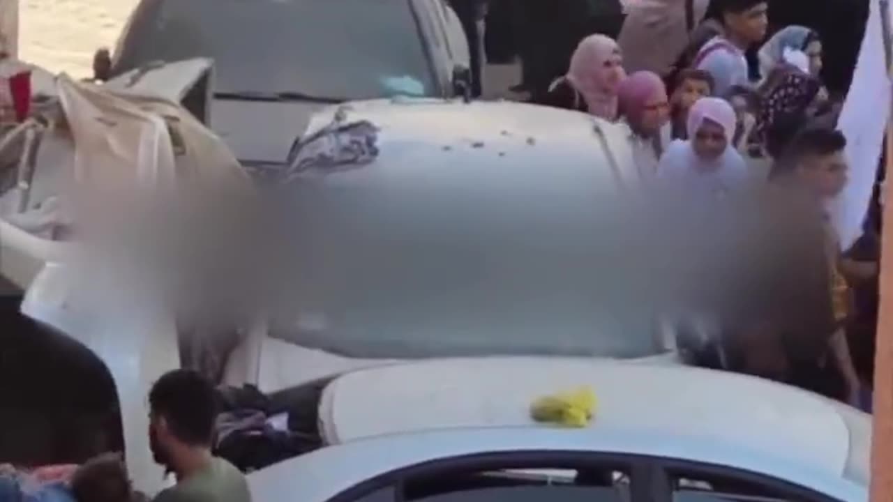 Palestinians trying to leave Gaza being shot at by Hamas