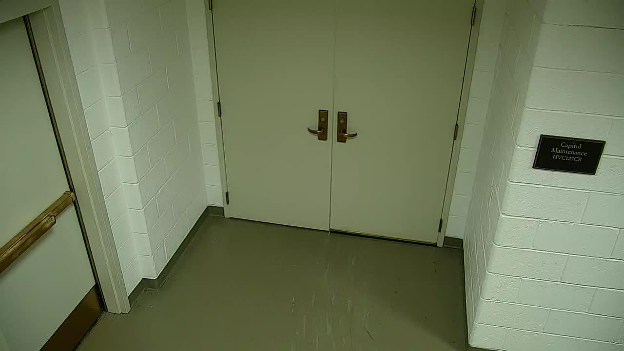 7111CVCULElevator#3nearHVC127_2021-01-06_18h40min03s007ms.mp4