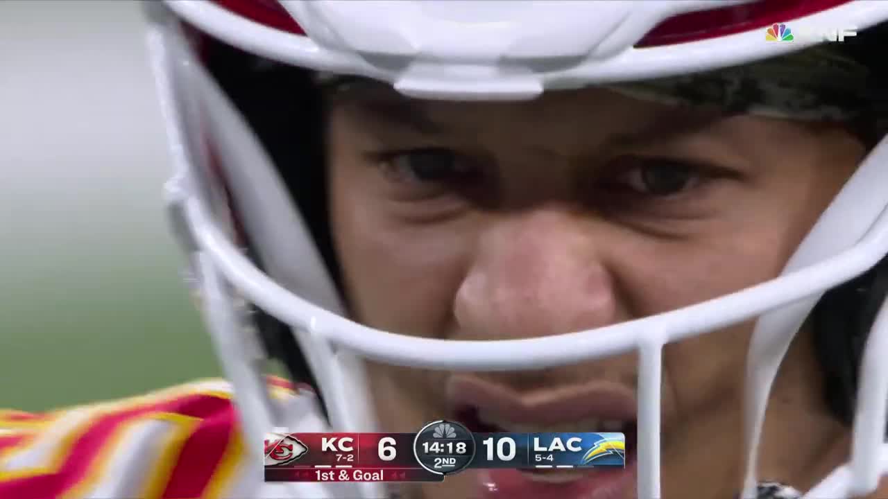 Patrick Mahomes Throws an ABSOLUTE Dime!