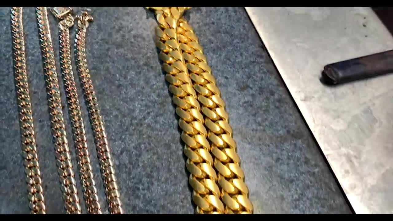 Making a Pure Gold Cuban Link Chain (Handmade 24 Karat)9