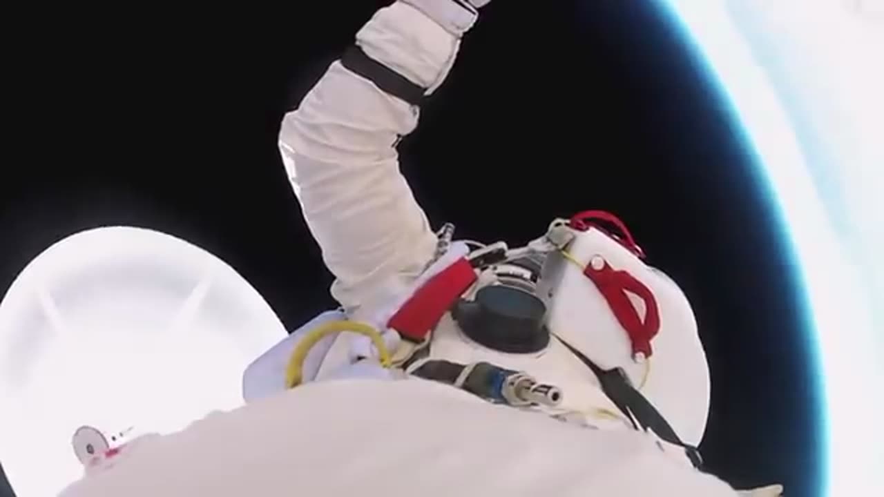 Felix Baumgartner: The Man Who Fell to Earth