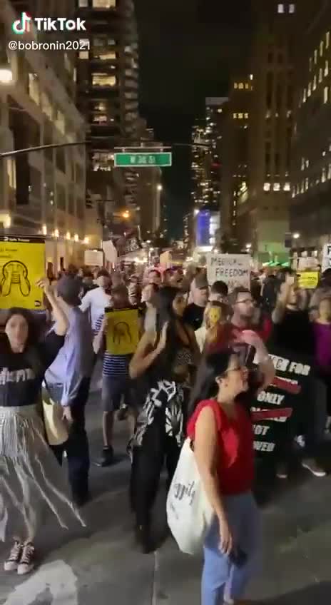 NEW CHAT Eff Joe Biden & DeBlasio 🟠⚪🟣The NPC Show