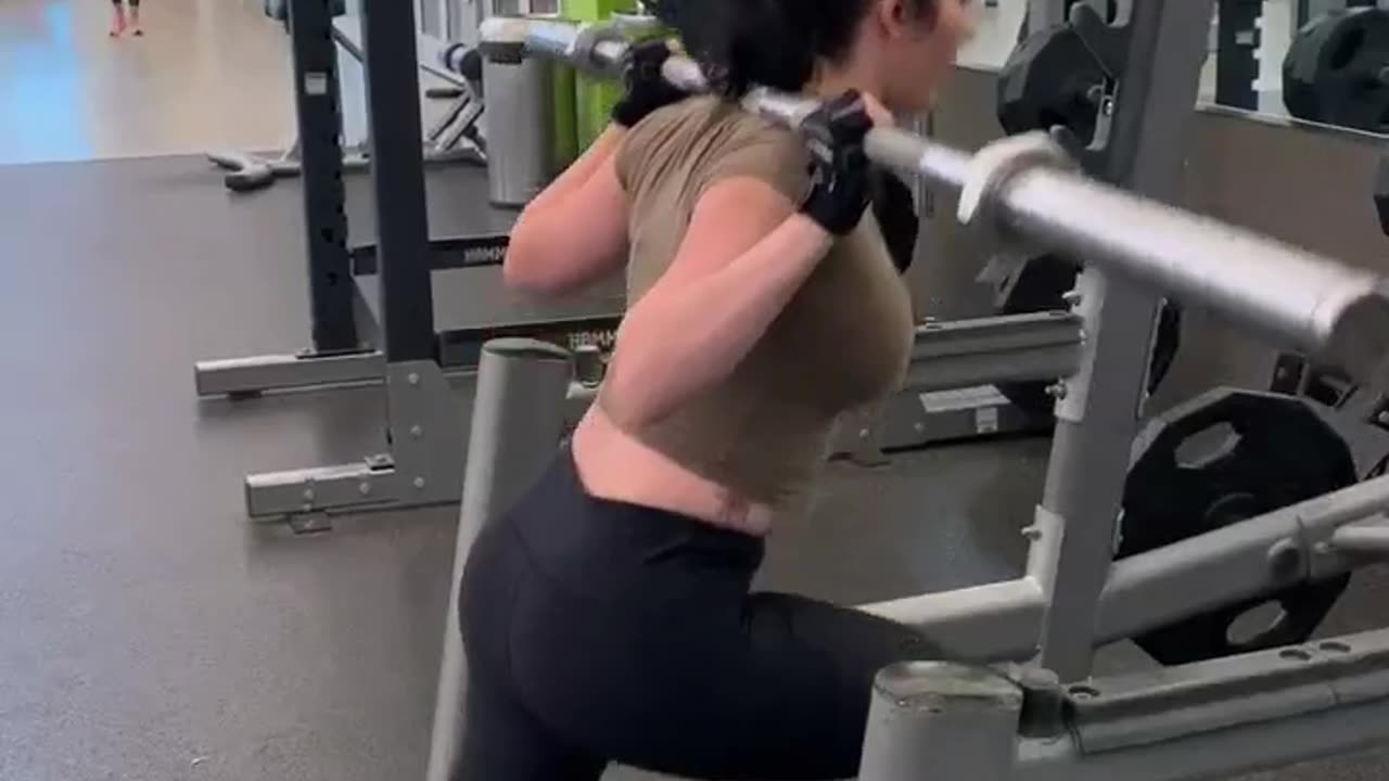 R.E.P.S Personal Training - Reverse Lunge with Bar