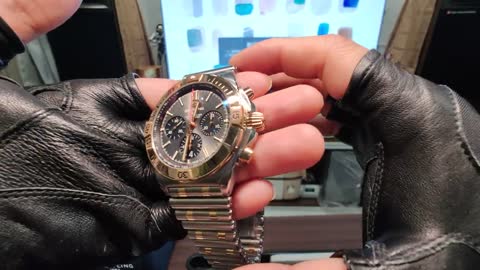 Breitling Chronomat B01 42mm 18K Rose Gold 2022