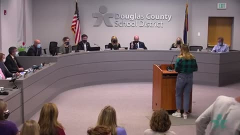 Douglas County School Board Prohibits Clapping