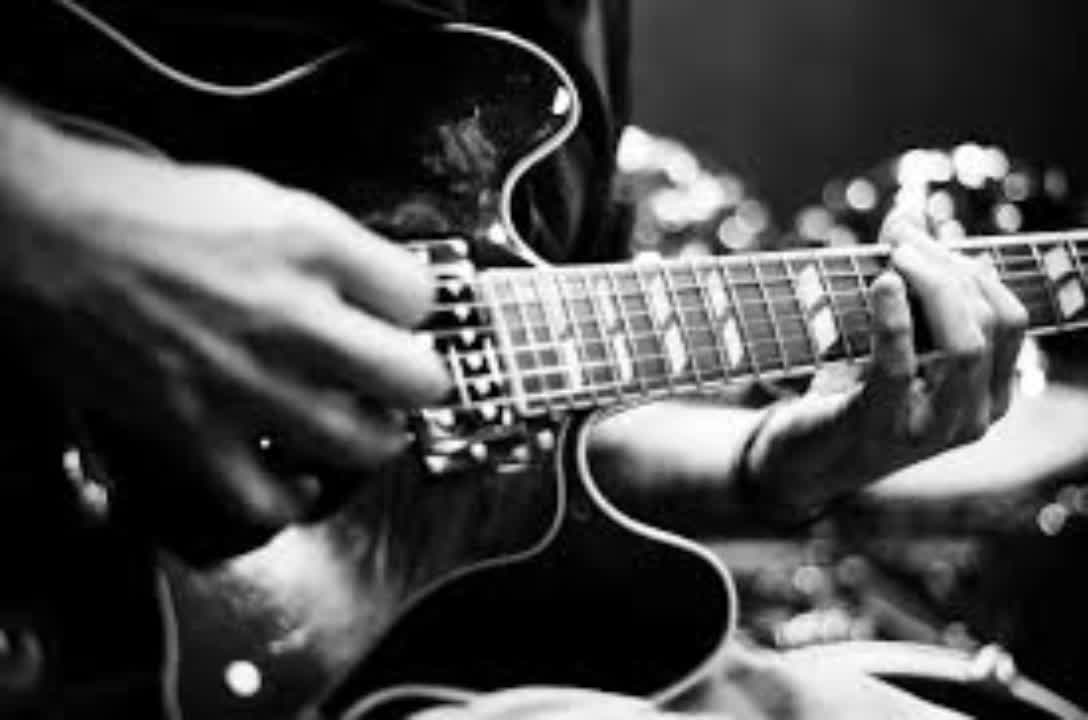 Composição:Edson JRodrigues interpretação: Allan & Allysson música:Deus de Provisão