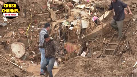 CITY DESTROYED BY HEAVY RAIN | 100 UNDERGROUND DEAD PEOPLE | PETRÓPOLIS BRAZIL | 15_ 02_2022 #1