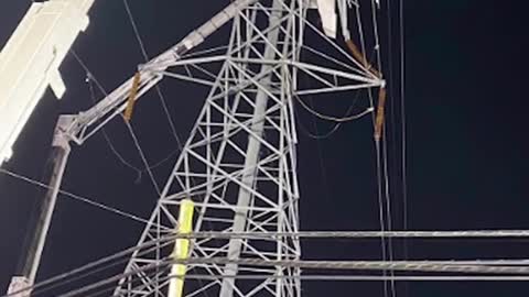 A small plane dangled 100 feet in the air after hitting a power tower in Maryland