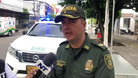 Versión comandante Policía Demam