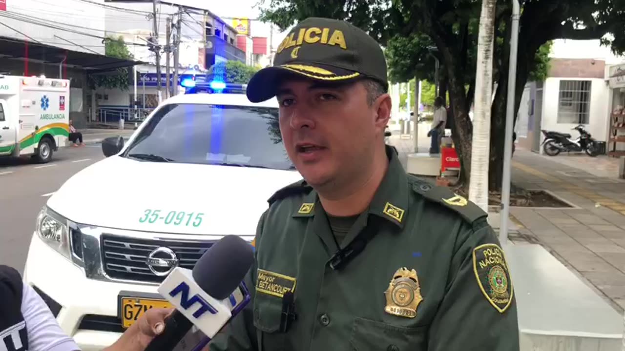 Versión comandante Policía Demam