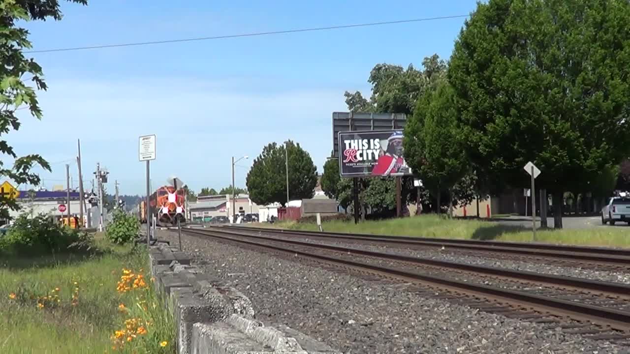 BNSF 294 East - Puyallup