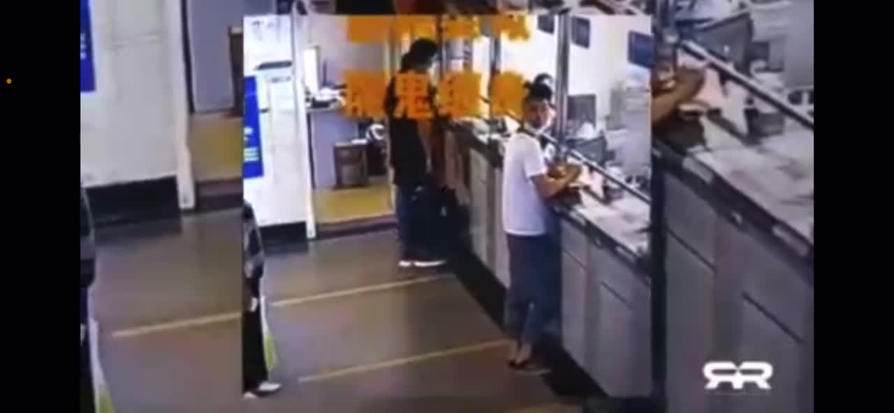 Algo estranho está ocorrendo com as pessoas ao redor do mundo.