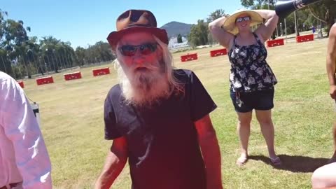 Acoustic weapons used against peaceful protestors in Australia: these are the damages on victims