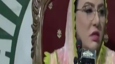 ye kia bat ho rhi hai #firdousashiqawan #istehkamepakistan #shorts