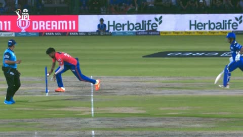 match 16 DC Vs MI