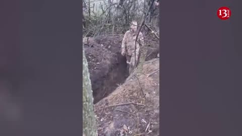 Helpless in the trench, Russians abandoned their weapons and surrendered