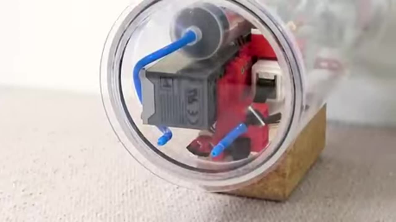 THIS😎GUY👀MADE A MINI💥SUBMARINE🔥THIS IS SO COOL💥🔥💥🍺