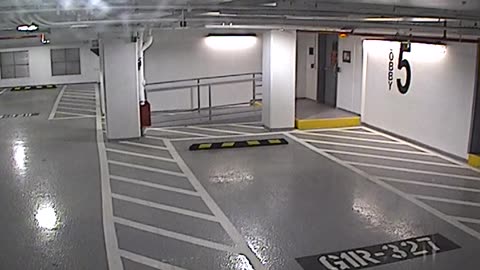 6036RHOBG1G105BNorthLobby_2021-01-06_08h40min01s580ms.mp4