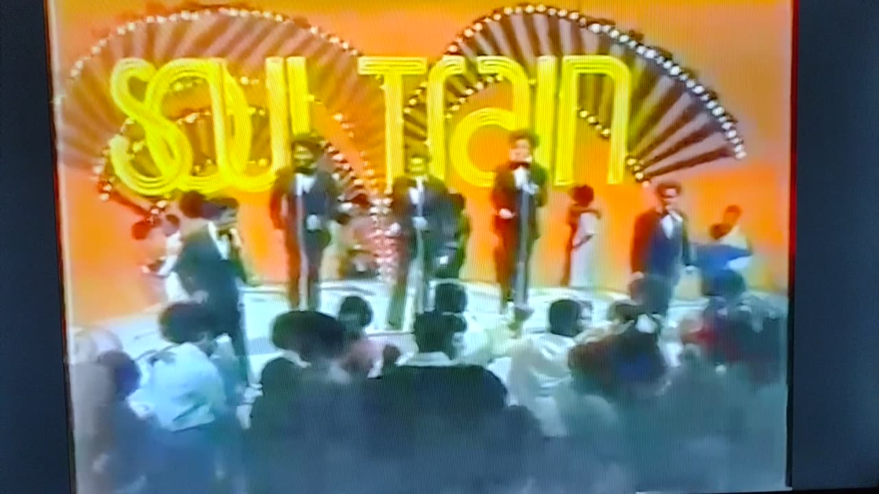 The Whispers 1974 (Soul Train) What More Can A Girl Ask For
