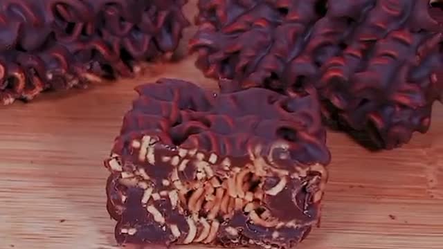 One hundred ways to eat instant noodles 🍝