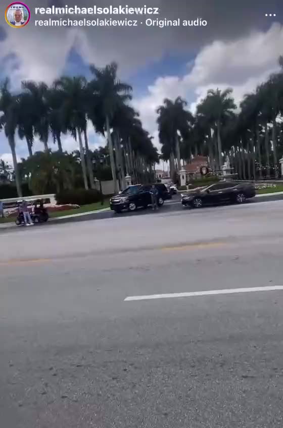 People Show Their Love for Trump on Presidents Day