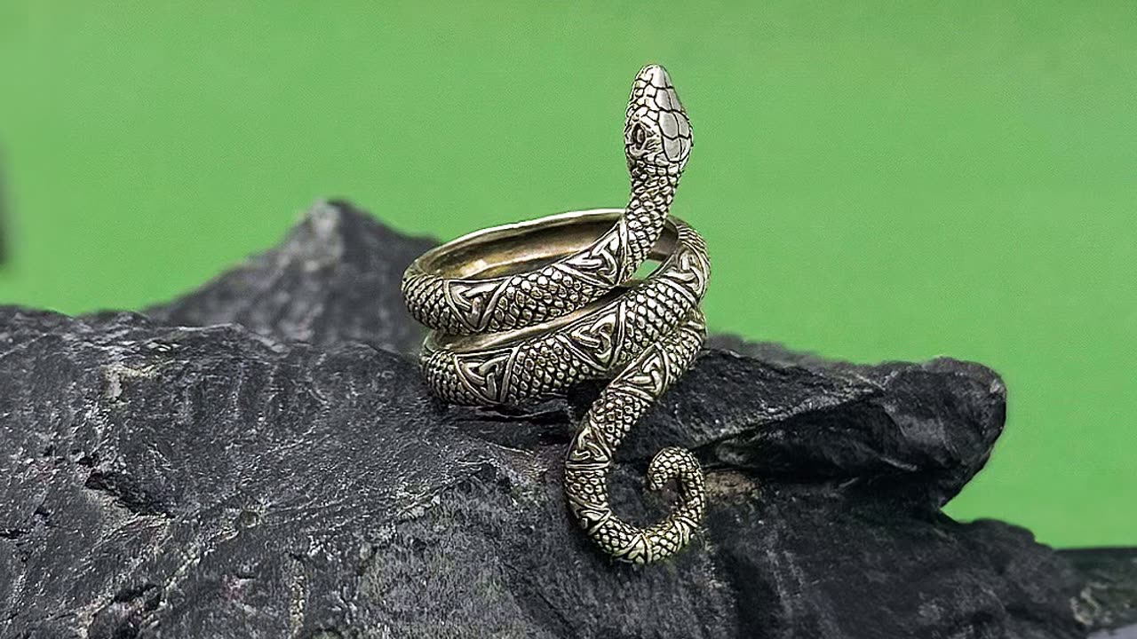 Discover the Celtic Trinity Knot Snake Ring