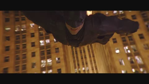 The Batman _ Rooftop Jump Scene (Police Station Escape) _ Movie CLIP 4K