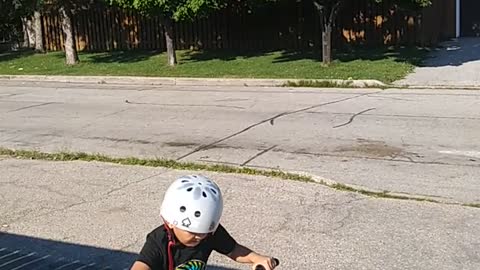 Oriental kid stops his Benz then drives off