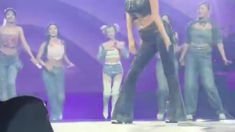 Twice Momo iconic Dance Break ! 🥵🔥🔥