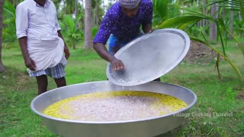 CHICKEN OMELETTE | Huge Eggs With Chicken Meat | Protein Rich Omelette Recipe Cooking Village