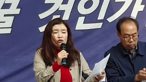 20191031_V3_S03(I-eh5yeXf_M)다리가 불편한데도 다시 고국으로 다시 이민 온 어머니와 육사출신의 결기있는 메시지