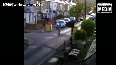 Oxford, England. The people stand up.