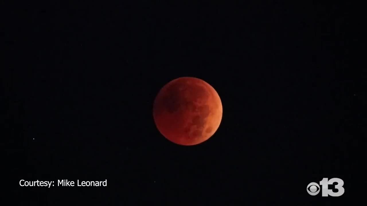 ΟΛΙΚΗ ΕΚΛΕΙΨΗ ΣΕΛΗΝΗΣ 8/11