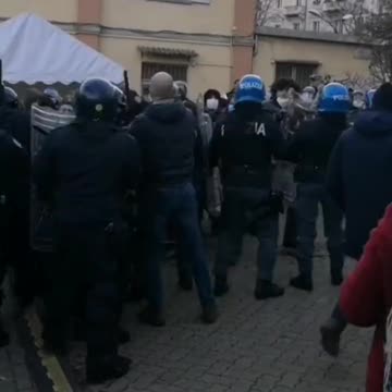 Torino - I cittadini NO, Esselunga SI 21 Gennaio 2022