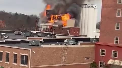 YET ANOTHER food production plant is burning. This time The West Flour Mill in Kent, Ohio.