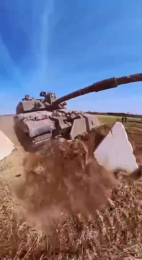 Just what will happen to the great Ruzzian pyramids 😉