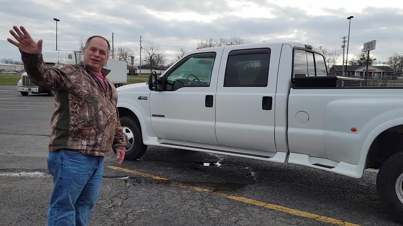 SPONTANEOUS INTERVIEW WITH F-350 OWNER IN PARKING LOT OF TRACTOR SUPPLY