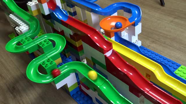 Hubelino Marble Run Four Lanes