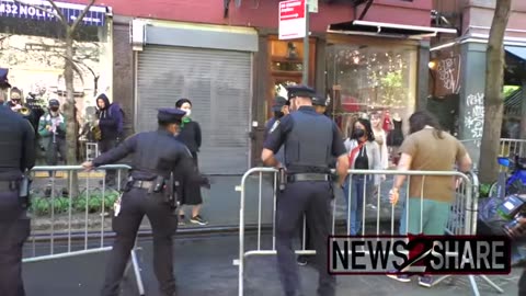 Four arrested as defenders of Planned Parenthood protest anti-abortion activists in NYC