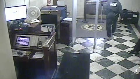 3207LHOBGRNJ-CStDoor_2021-01-06_15h40min02s470ms.mp4