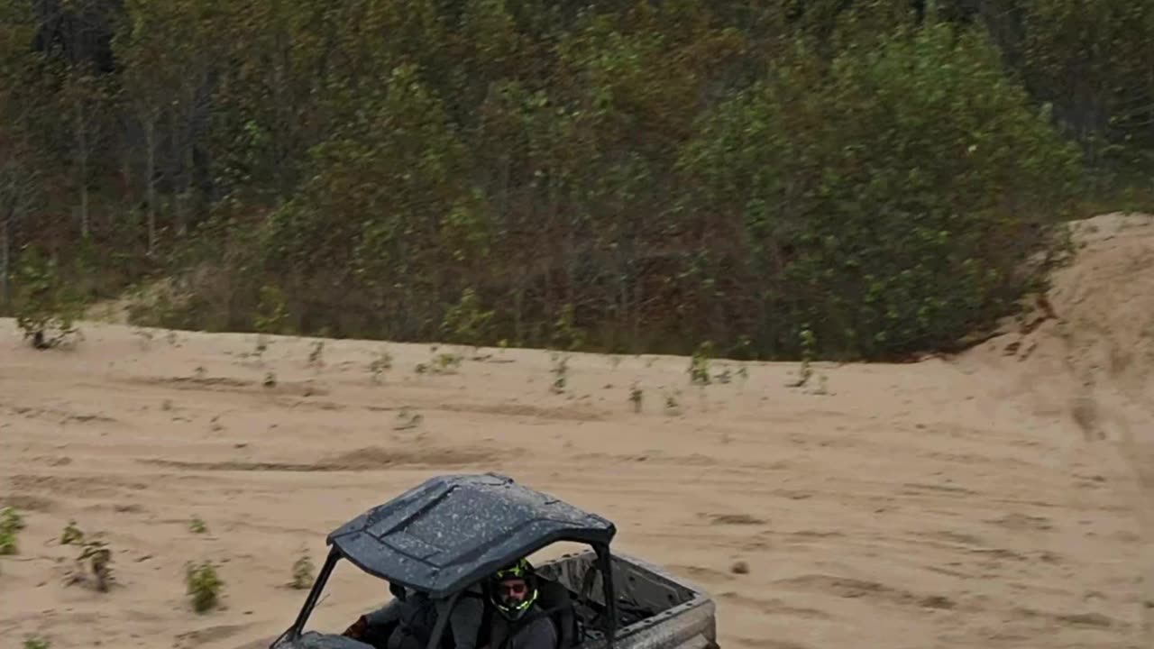 Polaris General SXS In The Sand