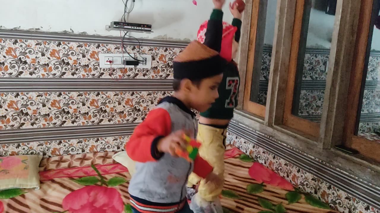 Cute kids dance