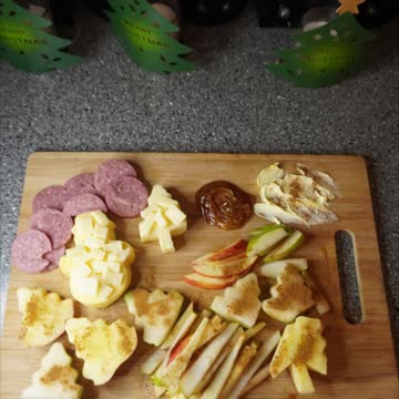 17 Days to Christmas | Cookie Cutter Fruit & Cheese | Christmas Charcuterie Board