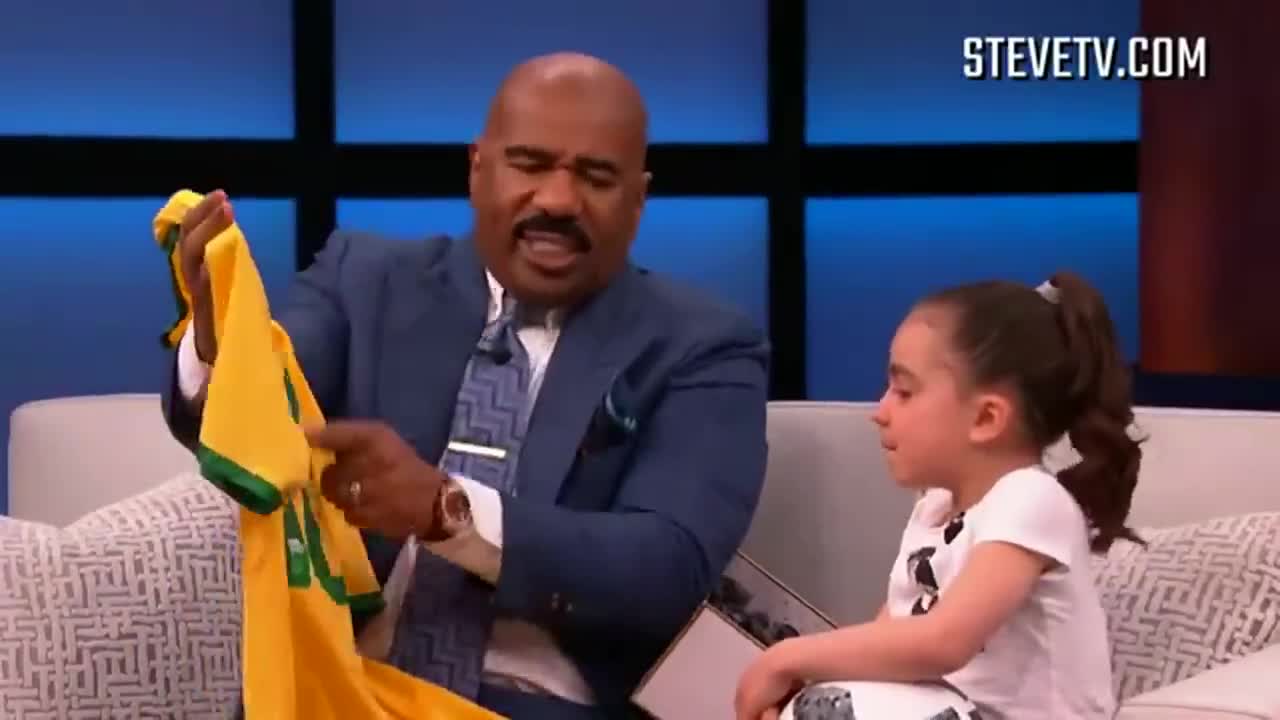 A Kid opens up to Steve Harvey about her love for Neymar