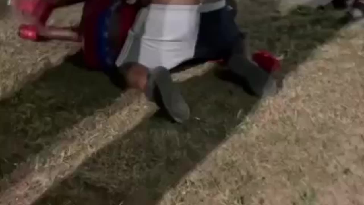 Boski gets butt kicked 😂