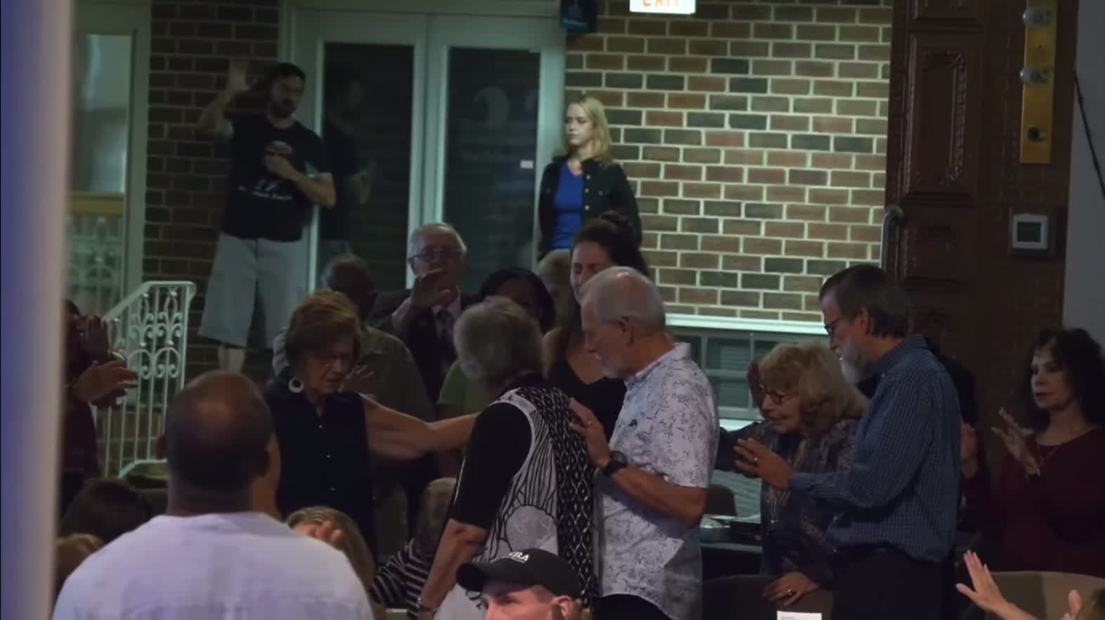 Chris Reed gives a detailed prophecy to visiting widow and daughter…God’s love for the hurting.