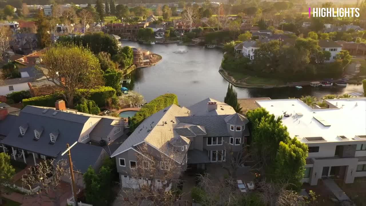 $6,495,000! Rare Toluca Lake waterfront home with stunning location and unobstructed water views