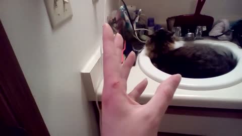 Don't play with pocket knifes
