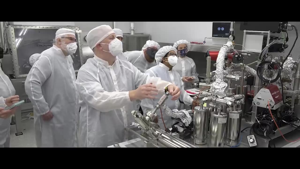 ‘Asteroid City’ Cast Asks NASA About OSIRIS-REx Asteroid Mission